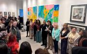 Banco FIE impulsa una muestra artística de mujeres bolivianas que transmiten resiliencia y solidaridad