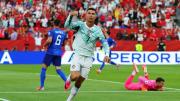 Portugal resucita con ayuda del VAR y elimina a Croacia para avanzar a octavos (2-1)