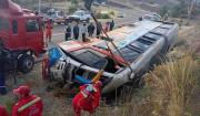 Vuelco de bus en Tarabuco deja dos fallecidos y más de 20 heridos