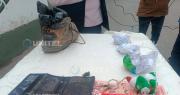 Aprehenden a un micro traficante que escondía droga en sus zapatos para evitar los operativos en El Alto