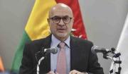 Lupo rechaza legalizar autos indocumentados: “Es un riesgo moral muy fuerte”