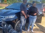Policía recupera en Yapacaní una vagoneta reportada como robada en Perú
