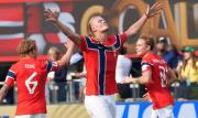 Haaland firma doblete y con siete goles alcanza en la cima a Messi y Mbappé