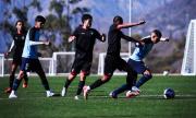 Bolívar tuvo fútbol ante MC Emprender