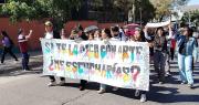 Cochabamba: Cerca de 100 jóvenes participaron de una movilización artística por el cuidado a medioambiente