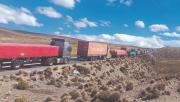 El paso de carga boliviana cae en 60% por la restricción horaria en Pisiga-Colchane