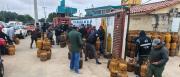 Vuelven las filas para GLP en Santa Cruz y vecinos denuncian sobreprecio