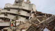 No hay grúas para sacar a Fabio, el niño de 9 años atrapado tras el terremoto