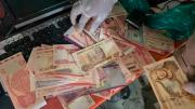 Dos personas van a prisión preventiva y otra recibe detención domiciliaria por falsificar billetes