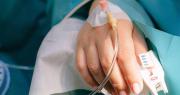 Una mamá adolescente quedó con el 95% del cuerpo quemado tras ser atacada por su pareja de 17 años