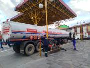 Gobierno asegura que filas en surtidores son por problemas logísticos, y no por desabastecimiento de combustible