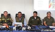 Incautan cuatro fusiles AK-47 en Viru Viru; dos mujeres fueron aprehendidas