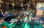 FELCN desarticula laboratorio de cocaína en Villa Tunari y aprehende a tres personas
