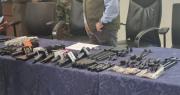 Ministro de Gobierno dice que se presume que armas de guerra halladas en Viru Viru son para clanes del narcoterrorismo