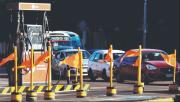 Gobierno mantiene precios de los combustibles hasta enero de 2027