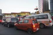 Sigue faltando el combustible, que afecta a diferentes regiones de Bolivia
