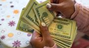 Analistas económicos alertan que el tipo de cambio flexible no resolverá la falta de dólares en Bolivia