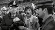 OPINIÓN Política y fútbol Fabian Freire