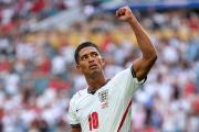 Inglaterra se mete en semifinales con un doblete de Bellingham