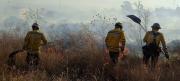 Dos incendios simultáneos en el Parque Tunari encienden la alerta extrema en Cochabamba