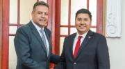 Revilla se reúne con gobernador de región del norte de Chile para impulsar el Corredor Bioceánico Central