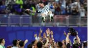 OPINIÓN La doble vara: cómo se construye el odio al campeón y a la grandeza de Messi Eduardo Salamanca