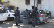 ¡PlayStation en una cárcel! Policía realizó una requisa en el penal de San Antonio en Cochabamba