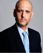 Lo que César y sus cadenas revelan sobre nosotros