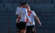 Always golea a Universitario y se afianza como único líder del torneo