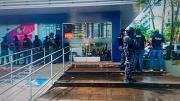 Policía despliega operativo tras atraco a un banco en Santa Cruz