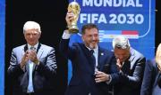 Presidente de Conmebol anticipa un Mundial 2030 “histórico” con 64 selecciones