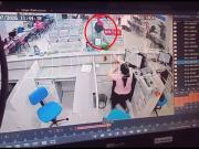 Atracador encapuchado roba Bs 20 mil tras irrumpir a disparos en una entidad financiera en Equipetrol