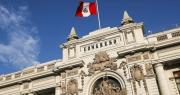 Congreso de Perú promulga ley que excluye a policías y militares de la justicia común