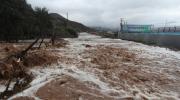 Chile decreta alerta roja y suspende clases por amenaza de desborde de río en Valparaíso