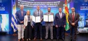 BOLIVIA FIRMA ACUERDOS PARA AMPLIAR RUTAS AÉREAS CON CUATRO PAÍSES