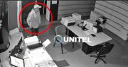 Cámaras registraron a un hombre al interior de una oficina de una entidad financiera de Santa Cruz