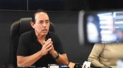 Dockweiler admite retrasos en trámites por líos en el concejo, pero niega responsabilidad del Ejecutivo