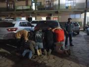 Policía encubierto frustra estafa con cheques falsos y permite la captura de seis implicados