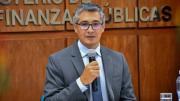 Ministro Espinoza insiste en que el tipo de cambio bajará: