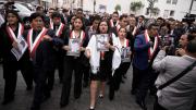 Parlamentarios de izquierda abandonan Congreso antes de discurso presidencial de Fujimori