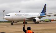 BoA es dueña de un avión y medio; paga el alquiler de una aeronave varada en México y tiene otra desmantelada