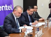Alianza estratégica entre ENTEL y la UPB permite a universitarios acceder a pasantías y proyectos tecnológicos