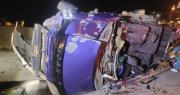 Accidente fatal: un muerto y al menos cuatro heridos deja el vuelco de una vagoneta en la carretera Cochabamba