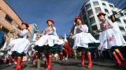 Se inicia el Gran Poder, el folklore y la devoción se apodera de La Paz