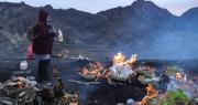 Ofrendas y rituales ancestrales de agradecimiento abren el mes de la Pachamama en Bolivia