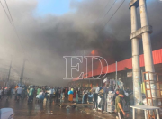 Gobierno genera mesa de trabajo permanente por incendio en Barrio Lindo