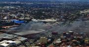 Tras 36 horas de intenso trabajo, el fuego en Barrio Lindo ha sido extinguido pero el ingreso está prohibido por seguridad
