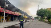 Guardias de seguridad fueron convocados a declarar tras el incendio en la feria Barrio Lindo