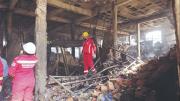 Tras extinguir el fuego, se inician las investigaciones por el incendio en Barrio Lindo