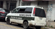 Fiscalía investiga como homicidio la muerte de una mujer: era trabajadora del hombre que disparó